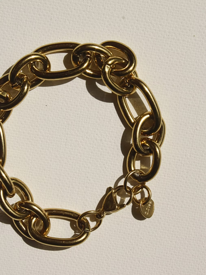 Sasha Made It Chunky Bracelet Gold